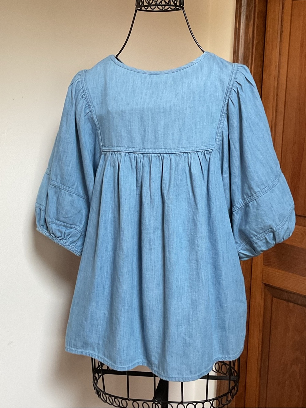 Denim puff sleeve tunic, Medium - Picture 5 of 8